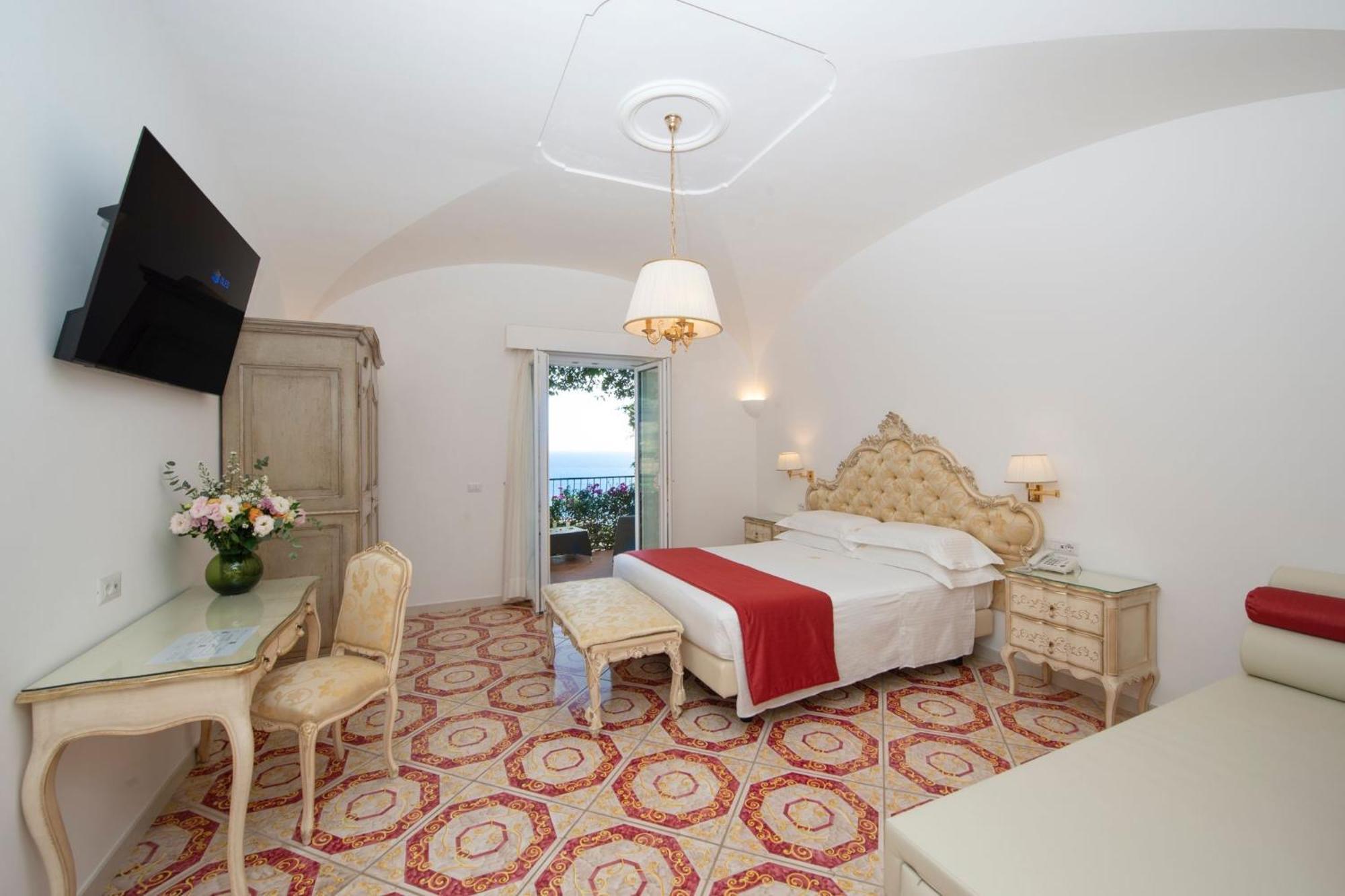 Hotel Pellegrino Praiano Εξωτερικό φωτογραφία