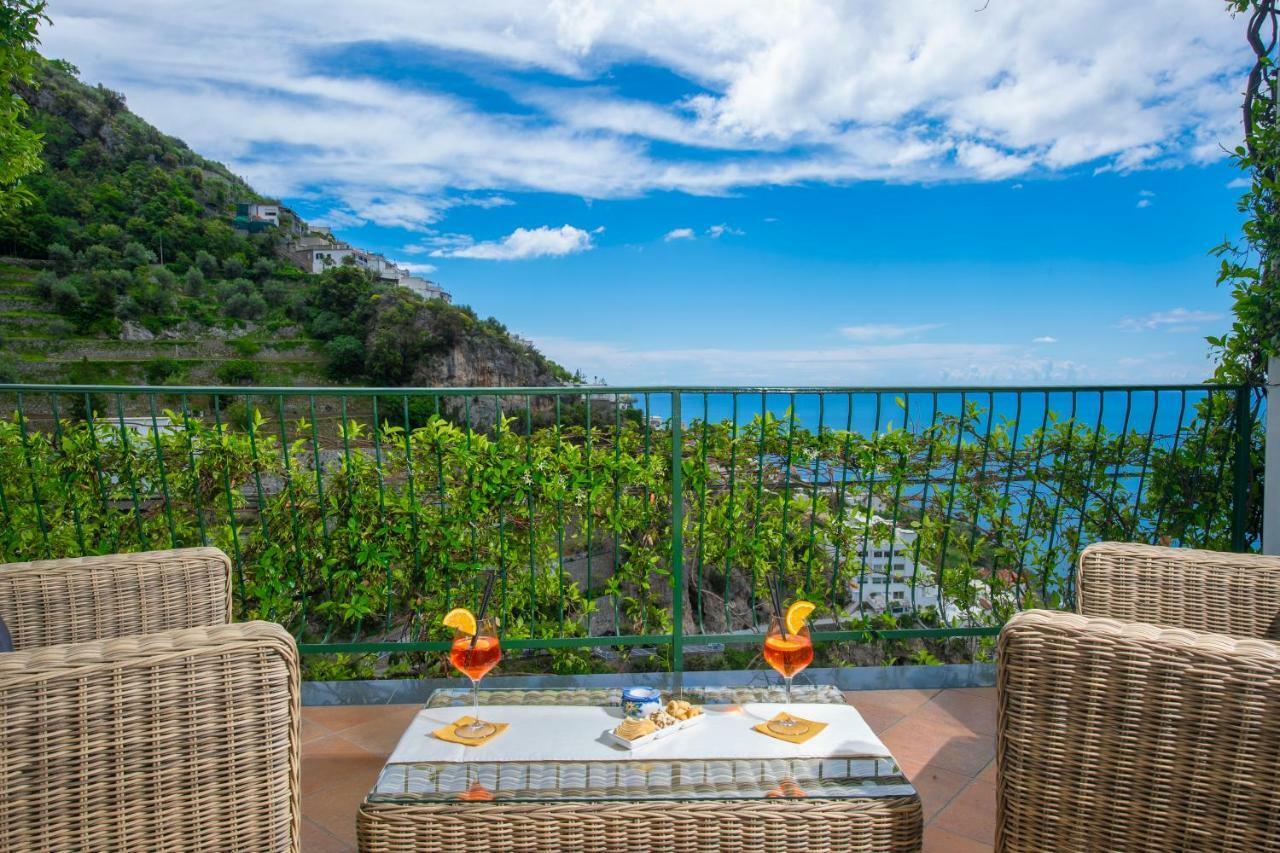 Hotel Pellegrino Praiano Εξωτερικό φωτογραφία