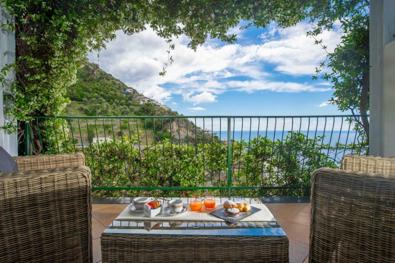 Hotel Pellegrino Praiano Εξωτερικό φωτογραφία